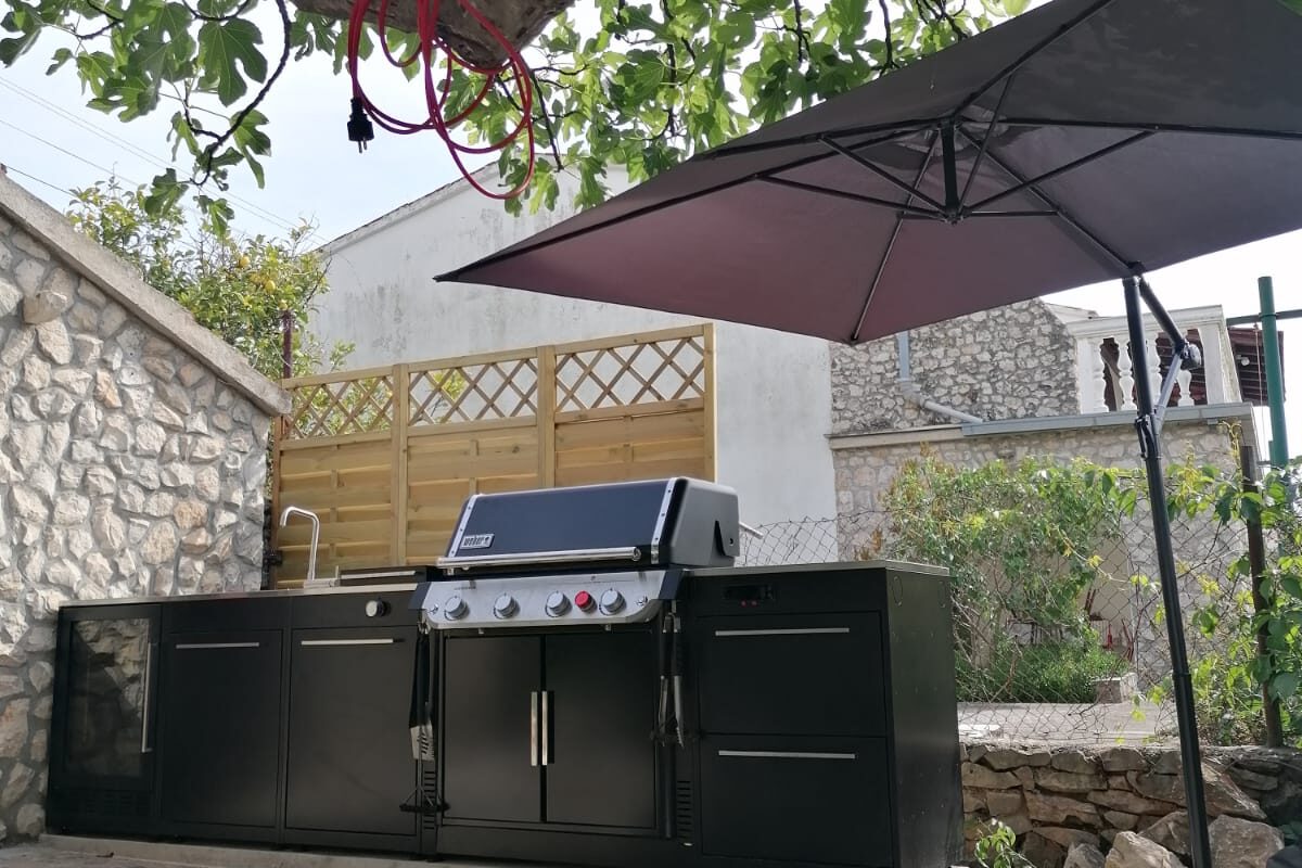 Premium outdoor BBQ Kitchen